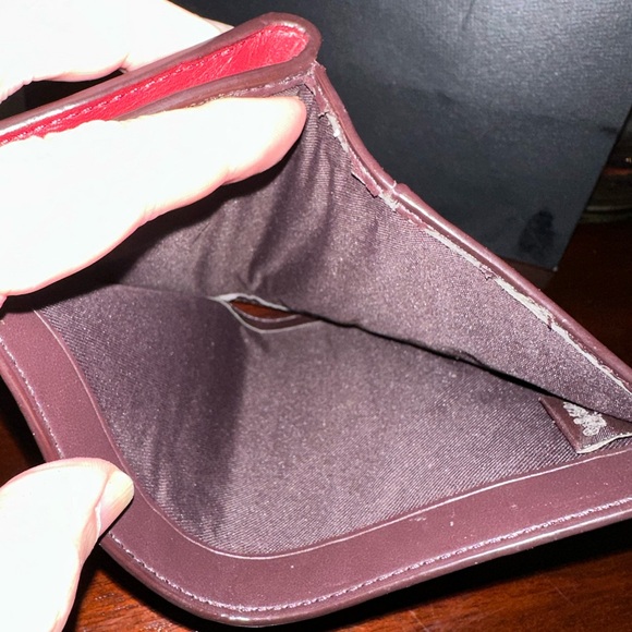 Coach Patent Leather Embossed Signature Corner Zip Medium Wallet - Picture 9 of 13